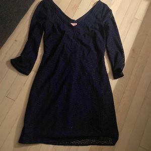 Lilly Pulitzer navy lace dress Small